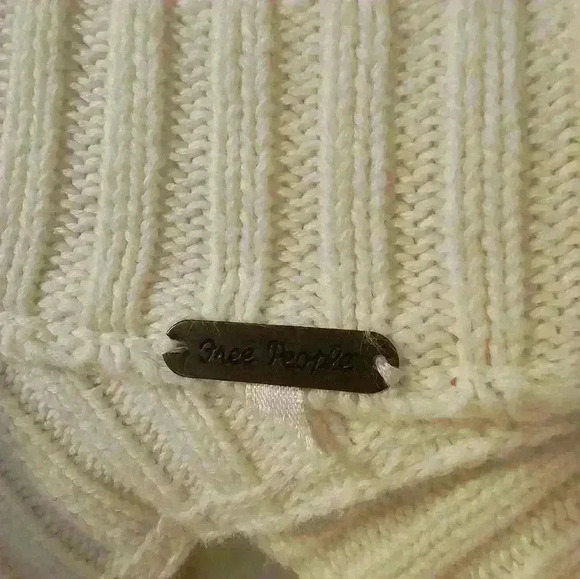 Free People Half Moon Bay Pullover Sweater Ivory Size Unknown PTP 20.5 - Picture 4 of 7